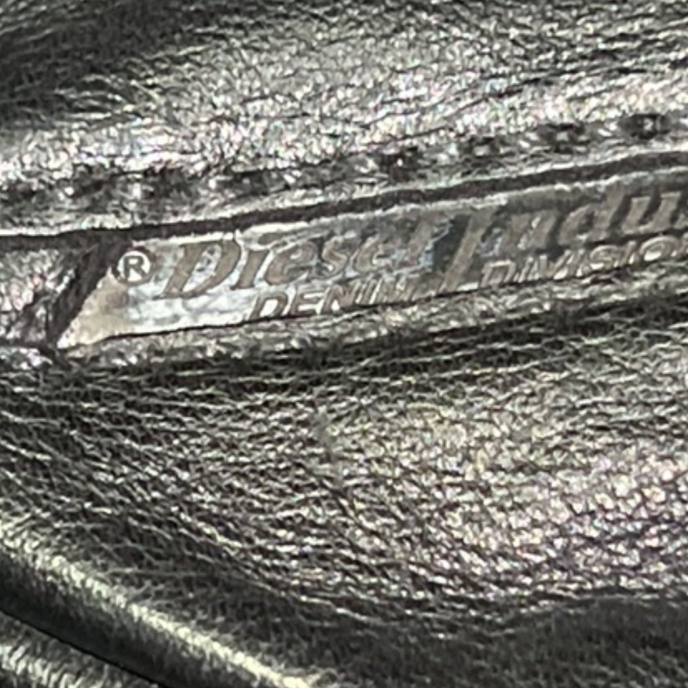 Kid Leather Cross Body - Picture 6 of 6